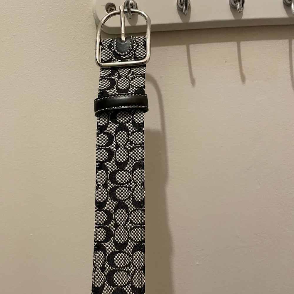 Coach black monogram belt size medium